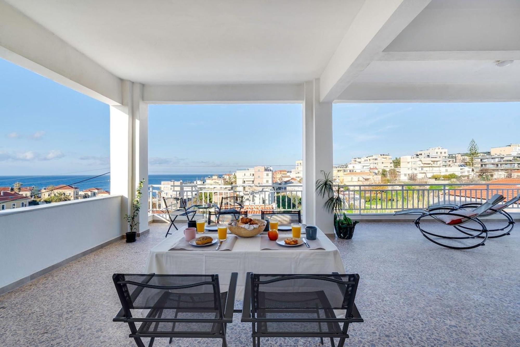 Sea City And Mountain View Apartment Chania  Екстер'єр фото